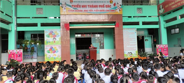 Kỷ niệm Ngày quốc tế Người Cao tuổi 01/10 và phát động bài hát chủ đề năm học